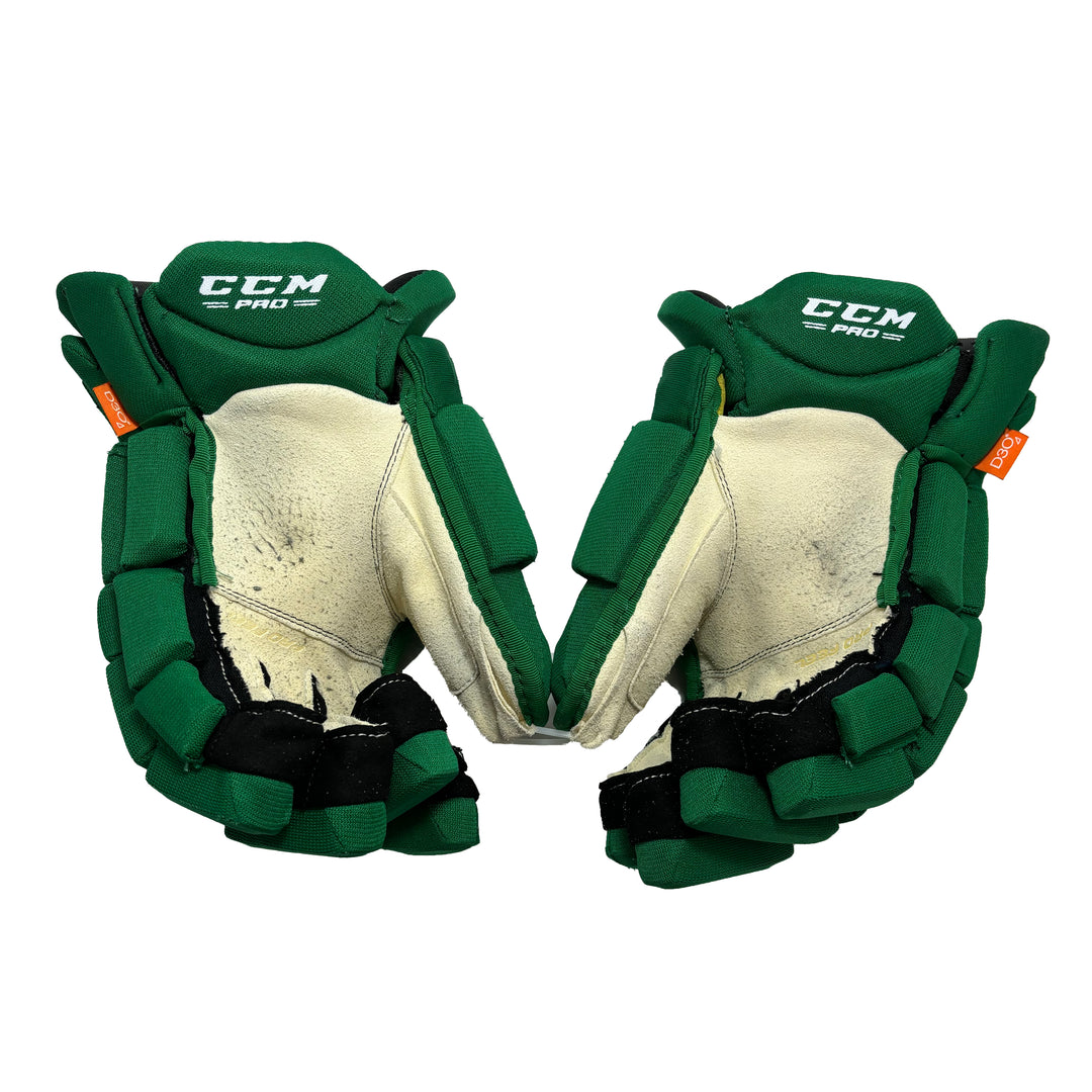 CCM Jetspeed FT1 - Toronto Maple Leafs "St. Pats" - Pro Stock Gloves - JA