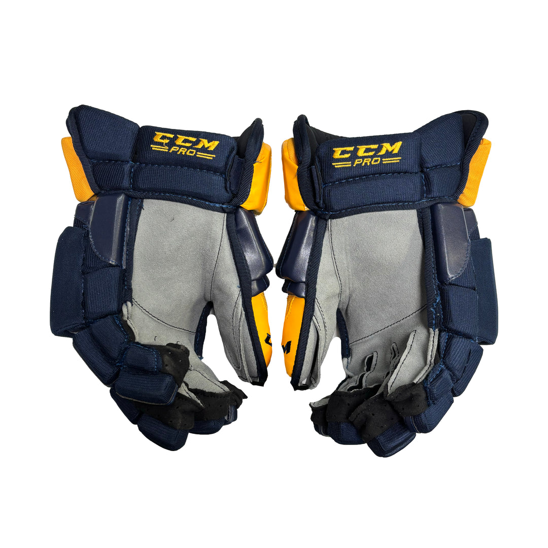 CCM HGCL - Nashville Predators - Pro Stock Gloves