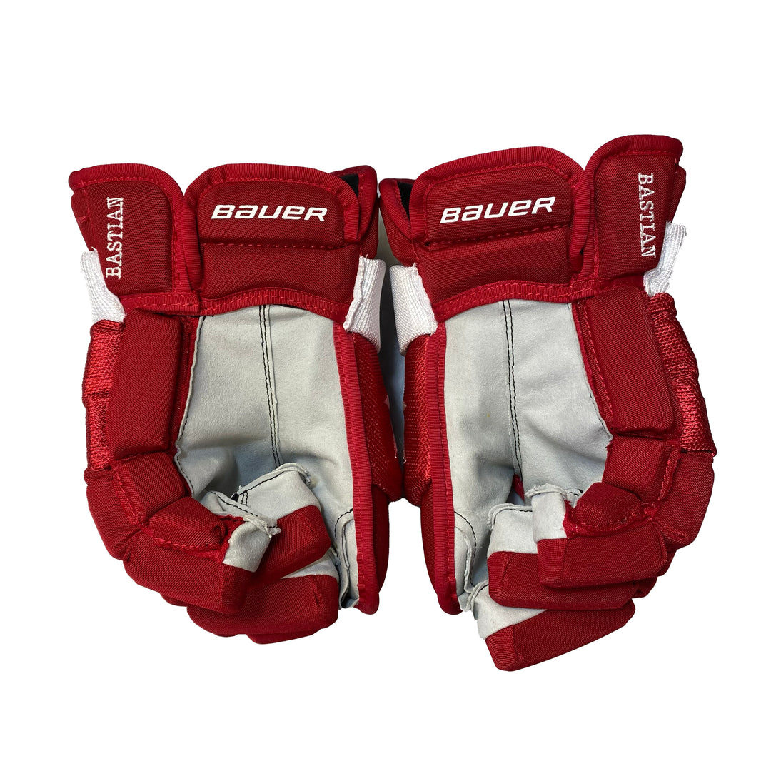 Bauer Vapor 2X Pro - Pro Stock Hockey Gloves - New Jersey Devils - Nathan Bastian