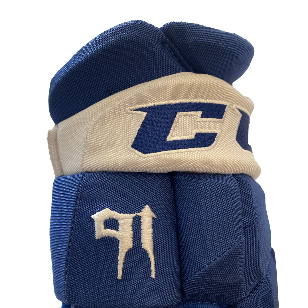 CCM Jetspeed FT1 - Toronto Maple Leafs - Pro Stock Gloves - John Tavares